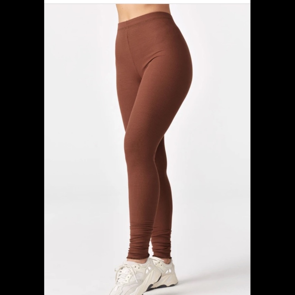Joah Brown High Rise scrunch legging